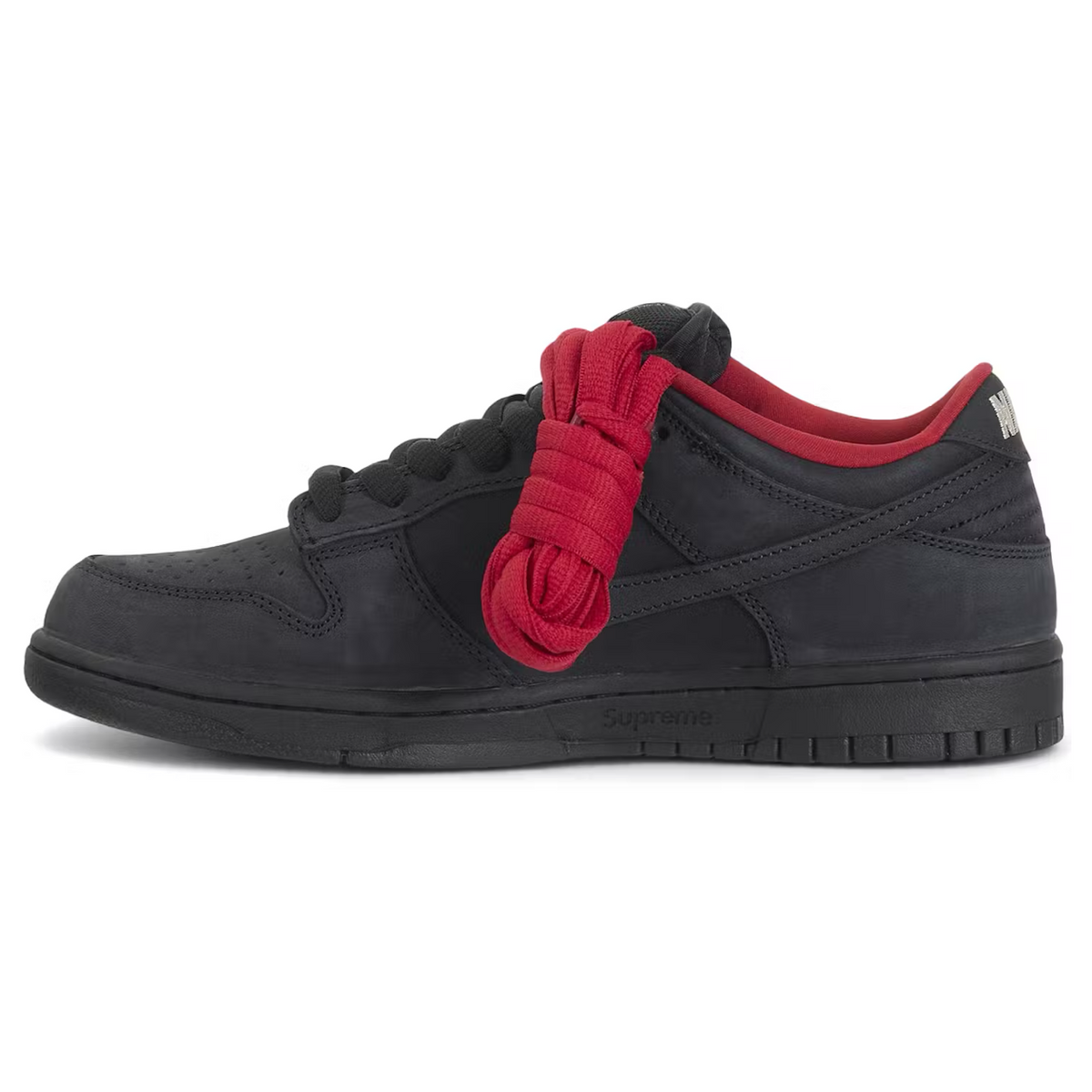 Supreme x Nike Dunk Low SB 'Black'