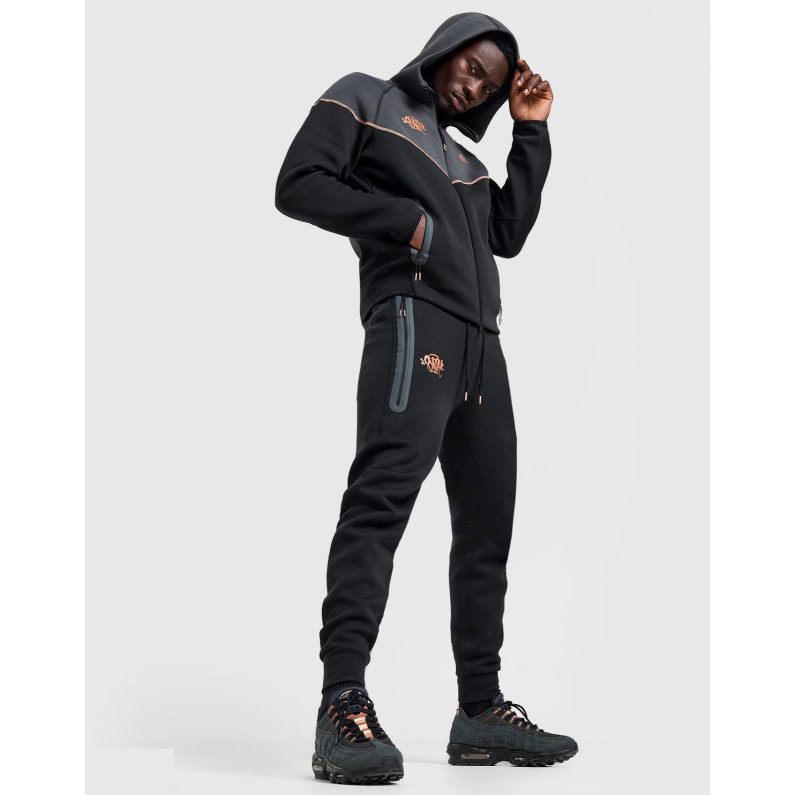 Syna World x Nike Tech Fleece (Full Tracksuit)