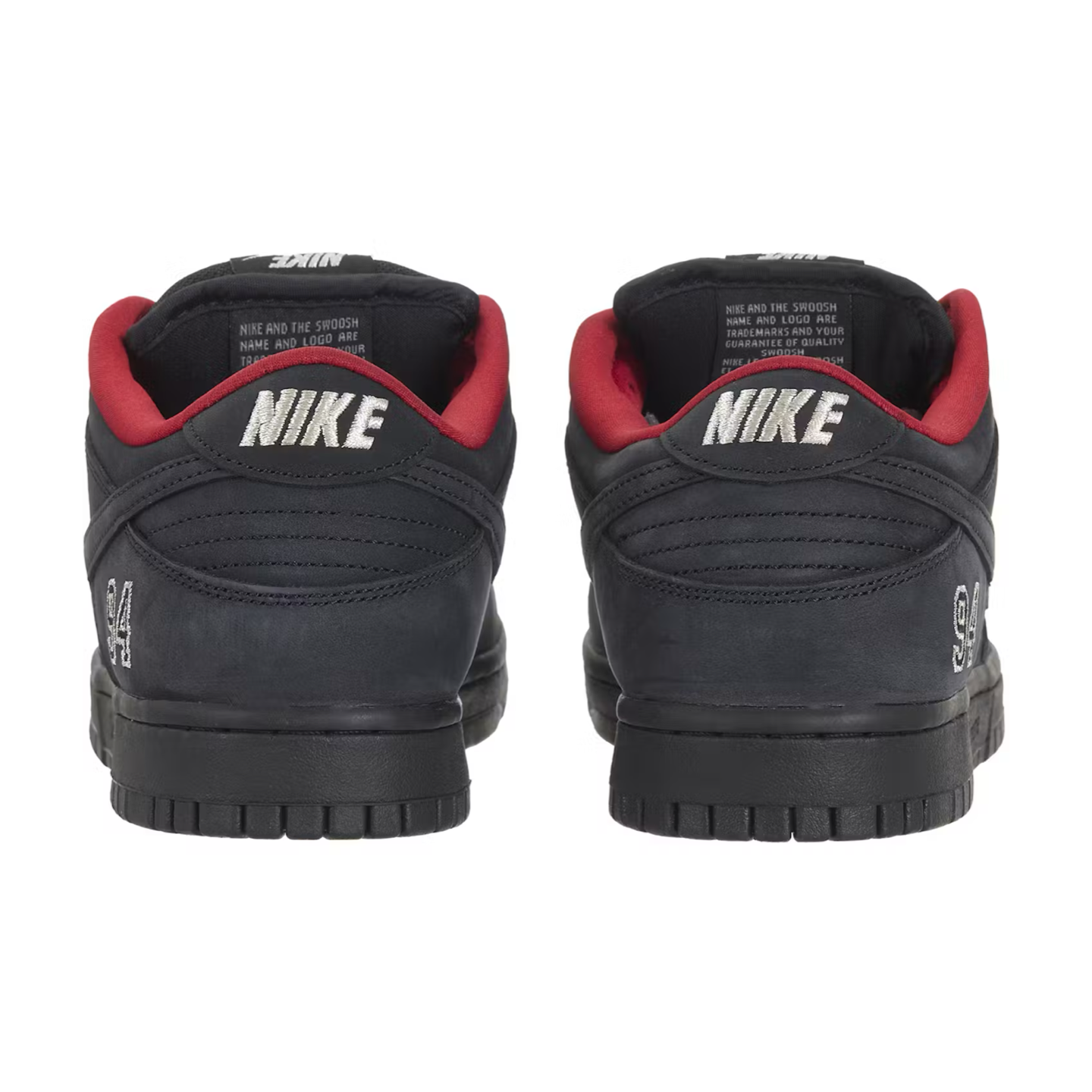 Supreme x Nike Dunk Low SB 'Black'